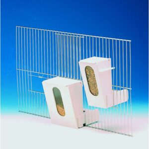 Feeder for outside feeding
